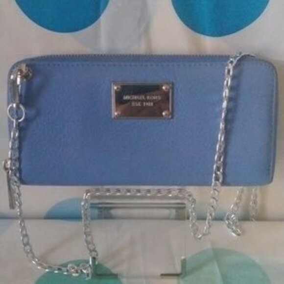 Michael Kors continential wallet w/chain and embelishments. - Picture 1 of 5